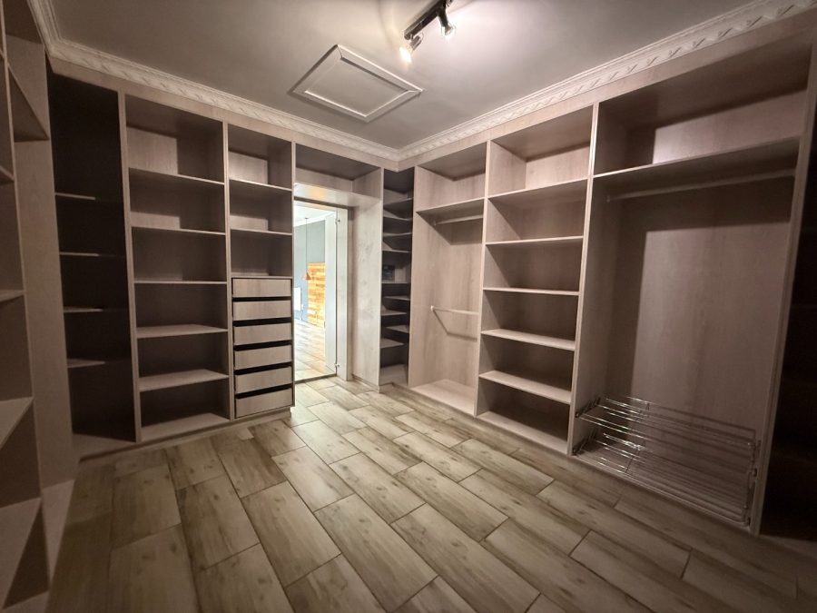 5 Bedroom Property for Sale in Bayswater Free State